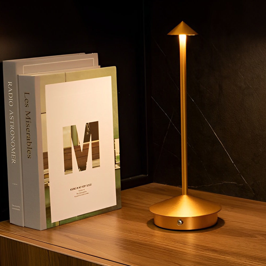 Pina Pro Stilvolle dimmbare USB-Tischlampe | Lersk