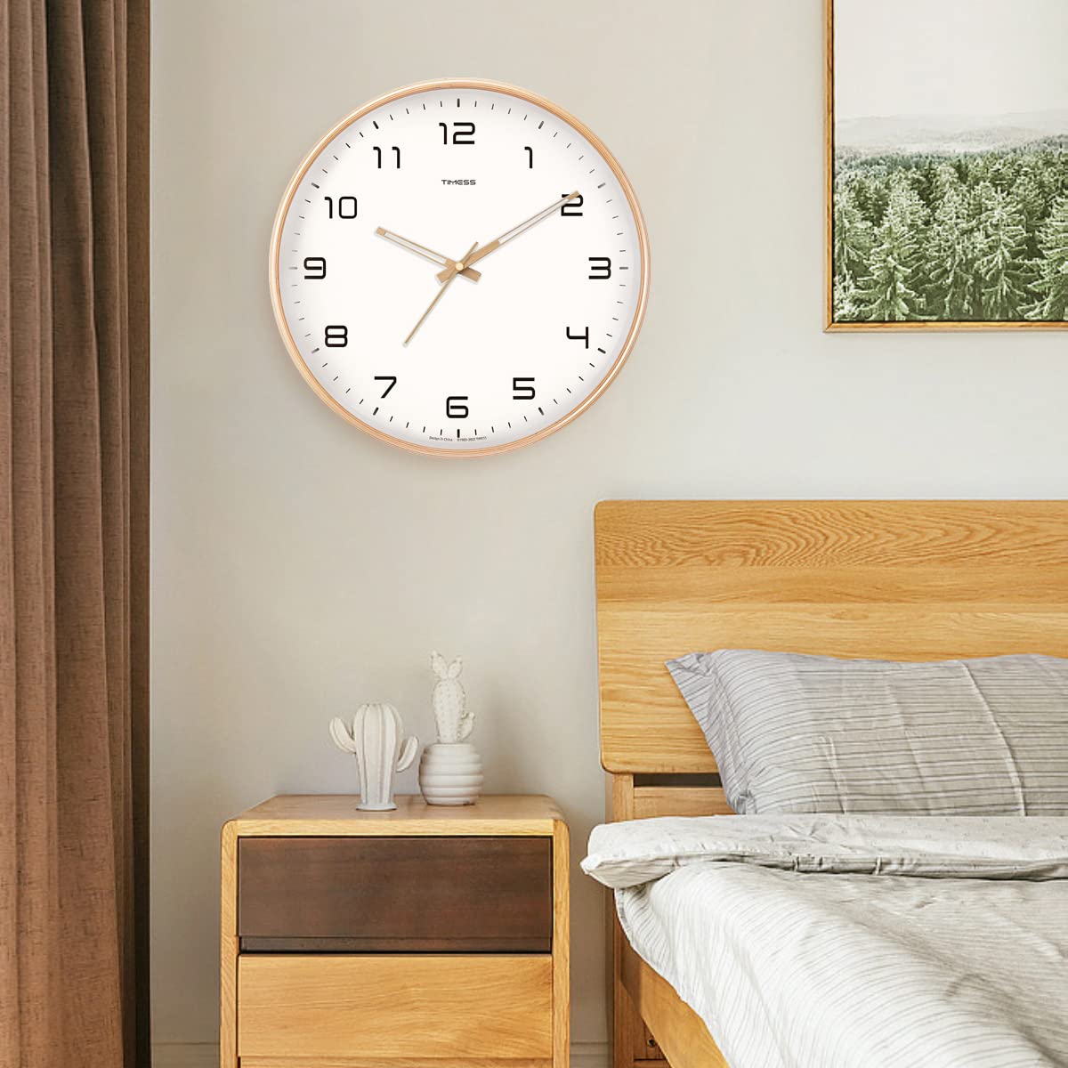 AuroraWood Analogue Wall Clock in Solid Wood for Home Decor | Lersk