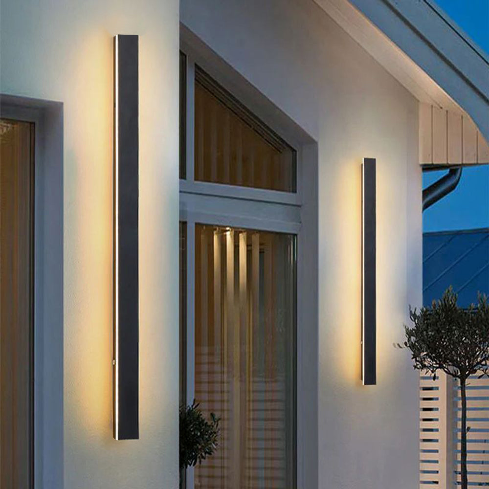 Nyx lineært udendørs væglampe sort LED finish udgave | Lersk