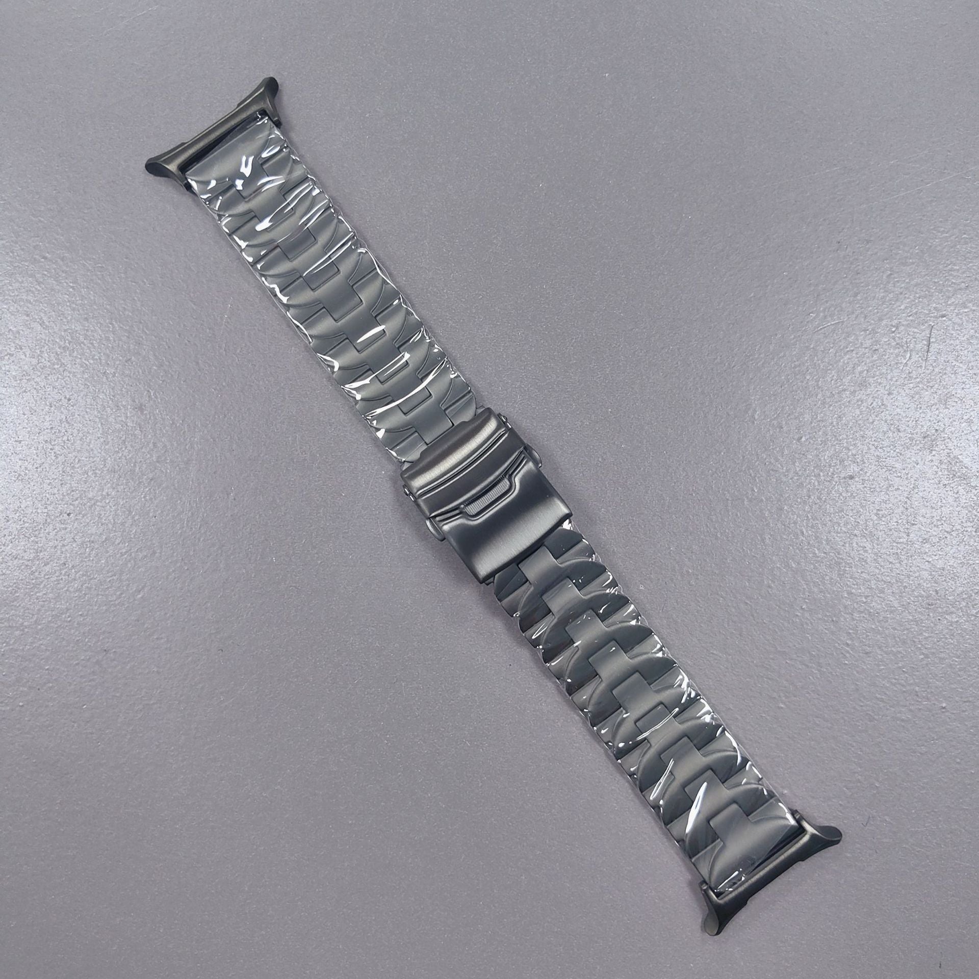 Liora Butterfly-Shaped Titanium Watch Band for 47mm Smartwatches | Lersk