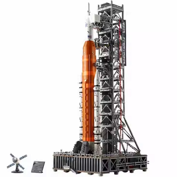 Stellar Forge | Artemis Space Launch System Model Kit | Lersk