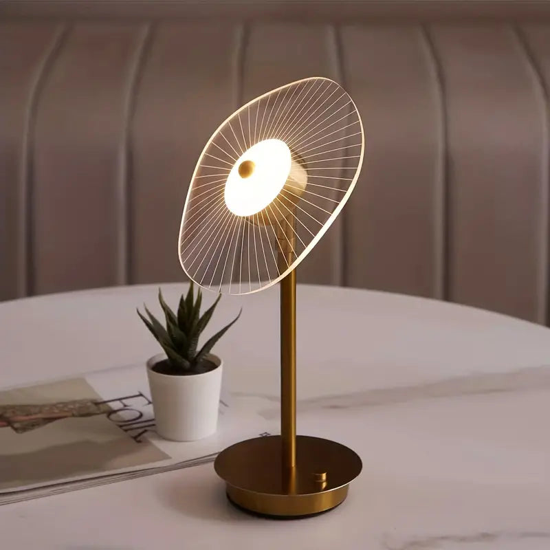 LumaNova Moderne LED Bordlampe til Effektiv Belysning | Lersk