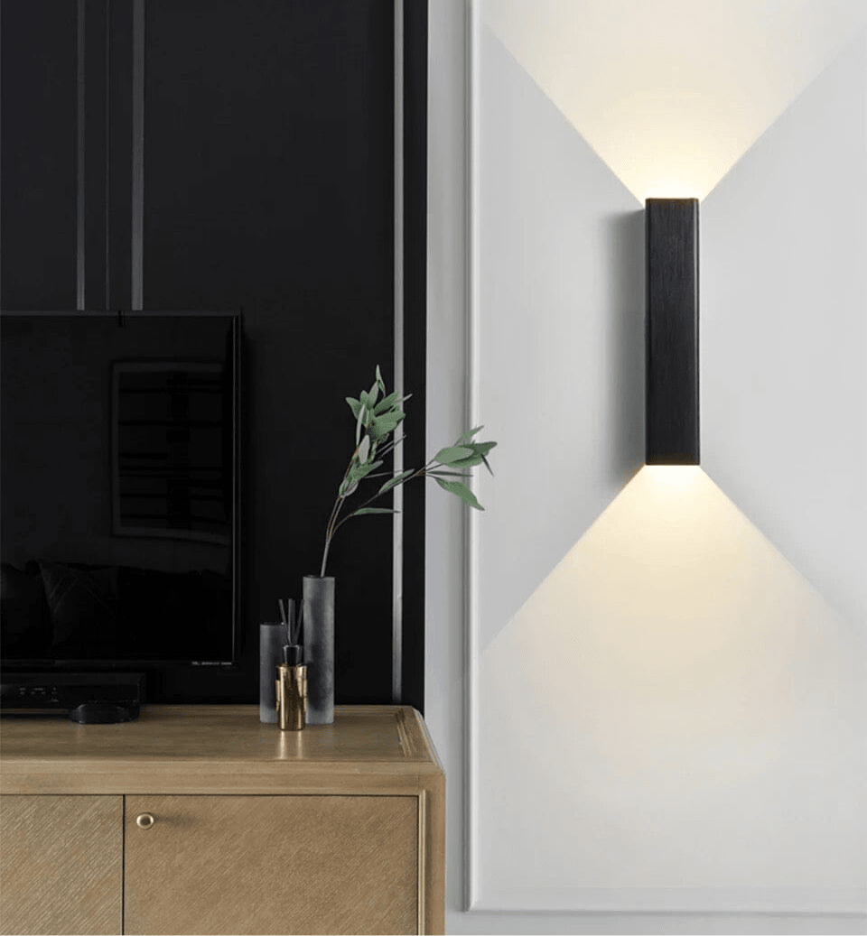 Liora | Wall Lamps | Lersk