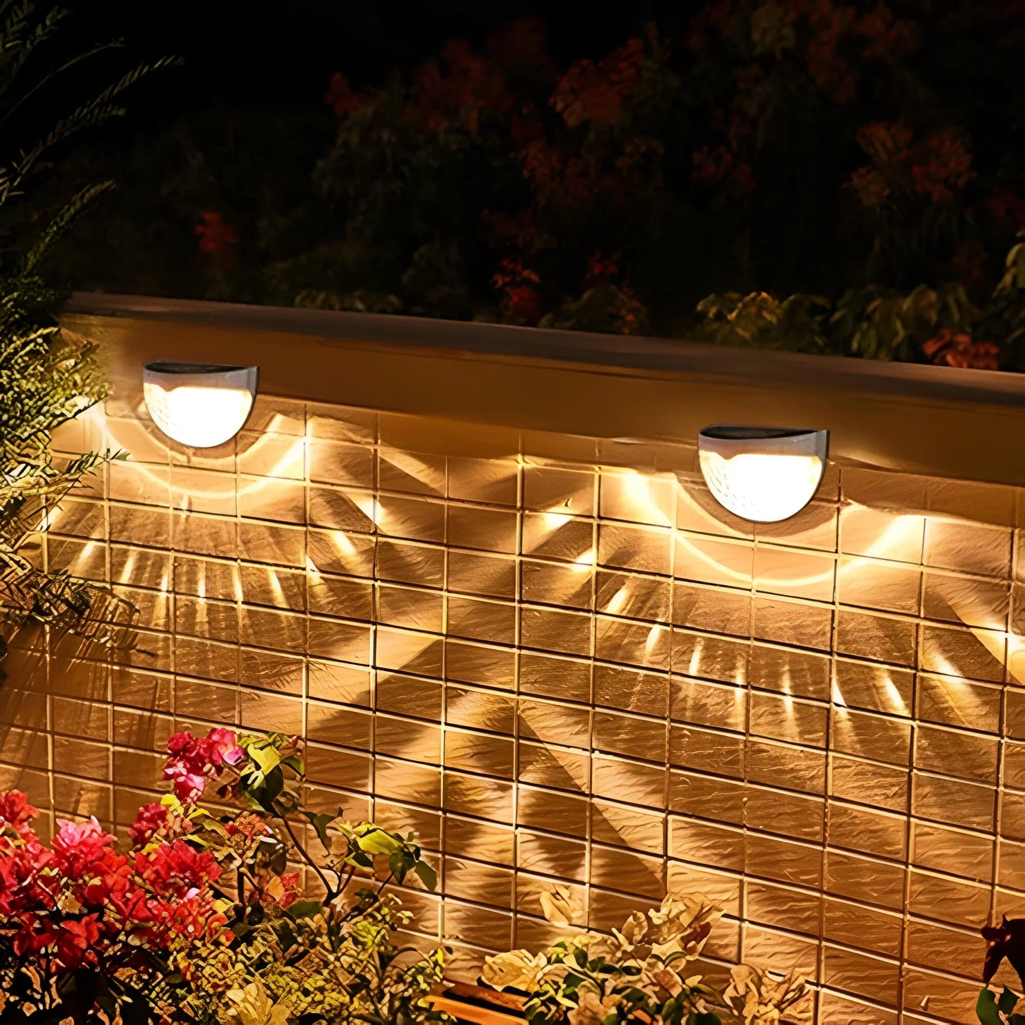 LumiWall Solar Garden Wall Lamp Outdoor Wall Light For Garden Fence And Patio Use | Lersk