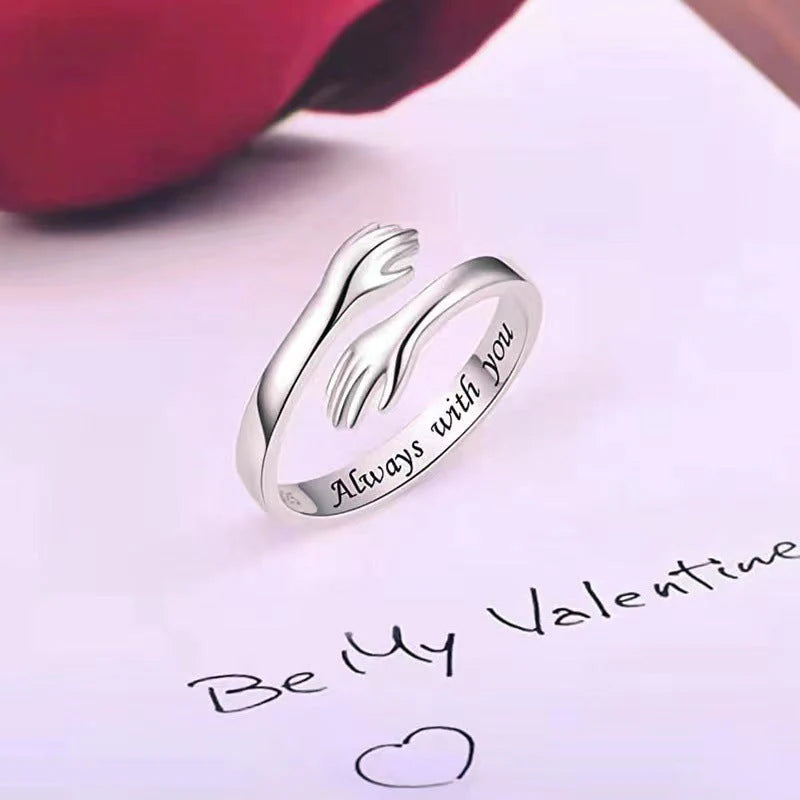 Hug Ring – Bestes Geschenk für geliebte Menschen, ein einfaches und dennoch elegantes Accessoire, das Bindung und Dankbarkeit feiert | Lersk