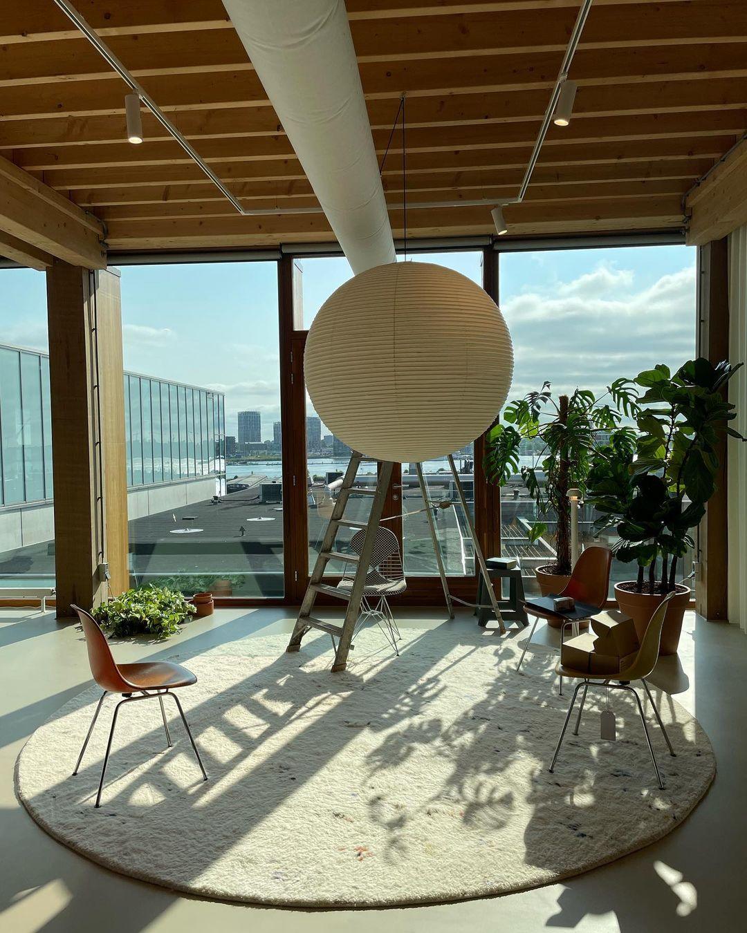 Závěsná lampa Kirei Studio inspirovaná Akari, lampa ve stylu poloviny století | Lersk