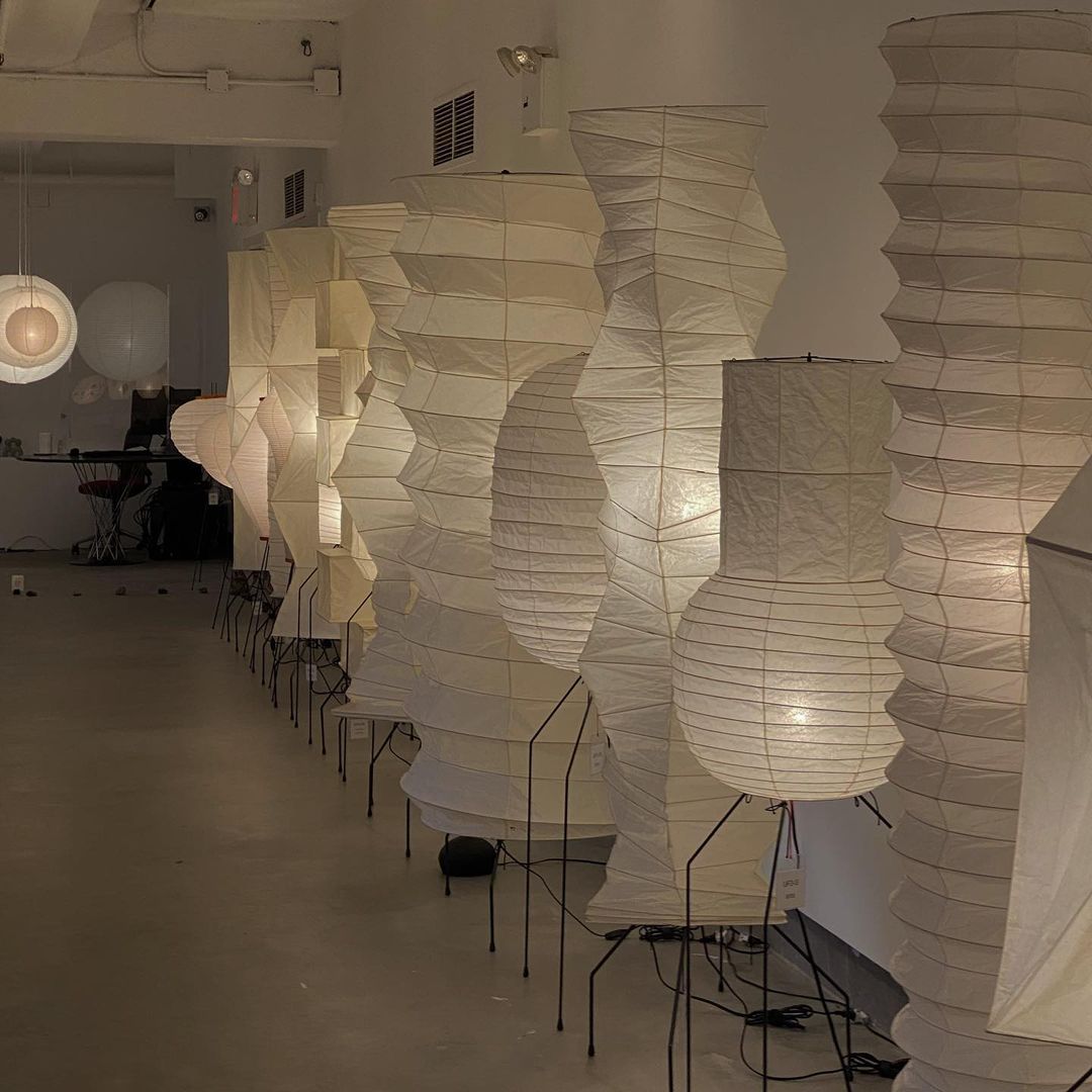 Kaze Rice Paper Floor Lamp - Japanese-Inspired Ambient Glow | Lersk