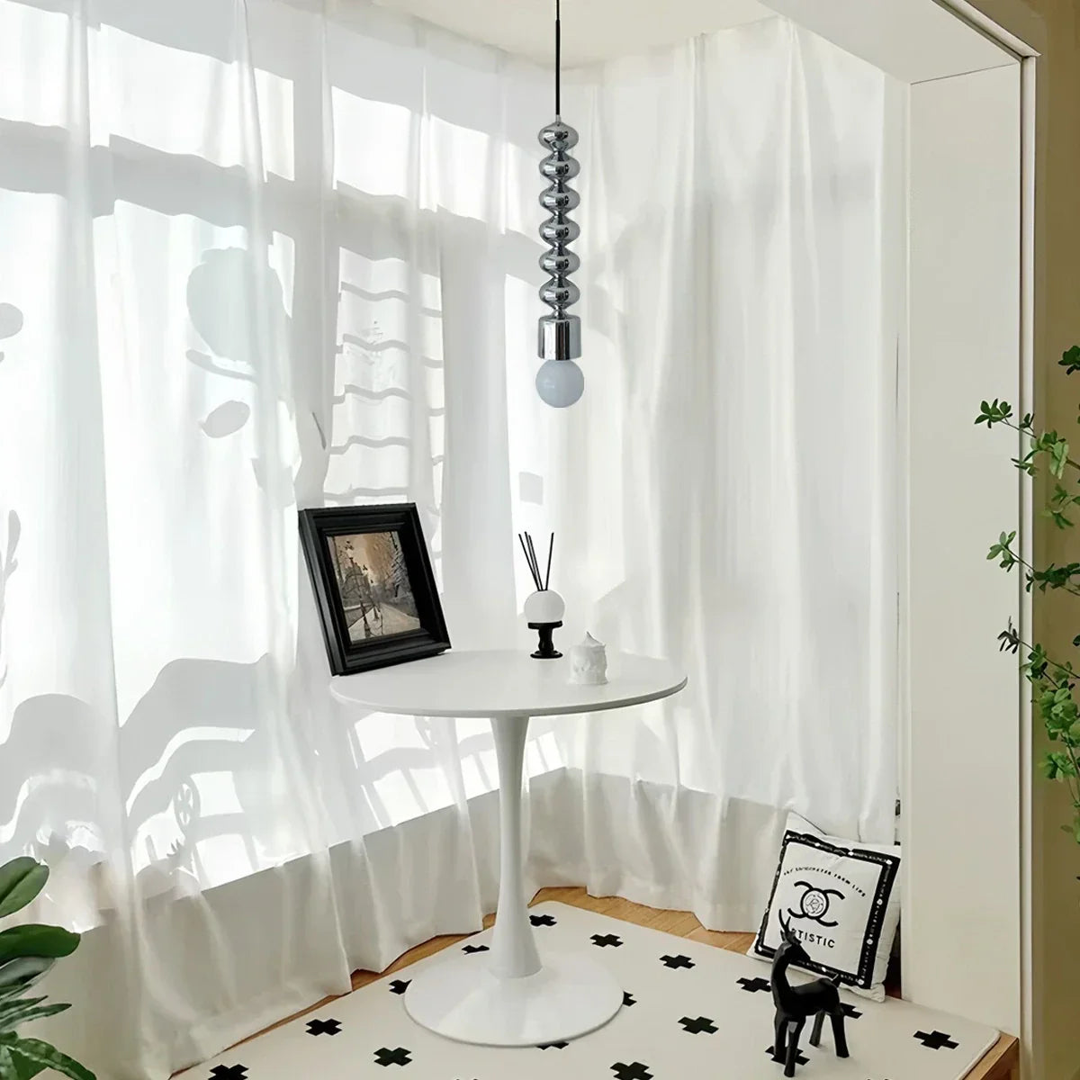 Bauhaus Bead Bedside Pendant Light | Lersk