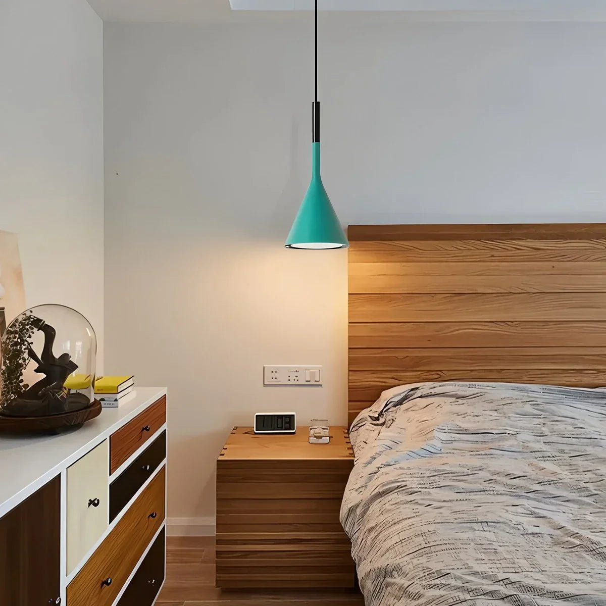 Lámpara colgante Divino Cone para dormitorio | Lersk