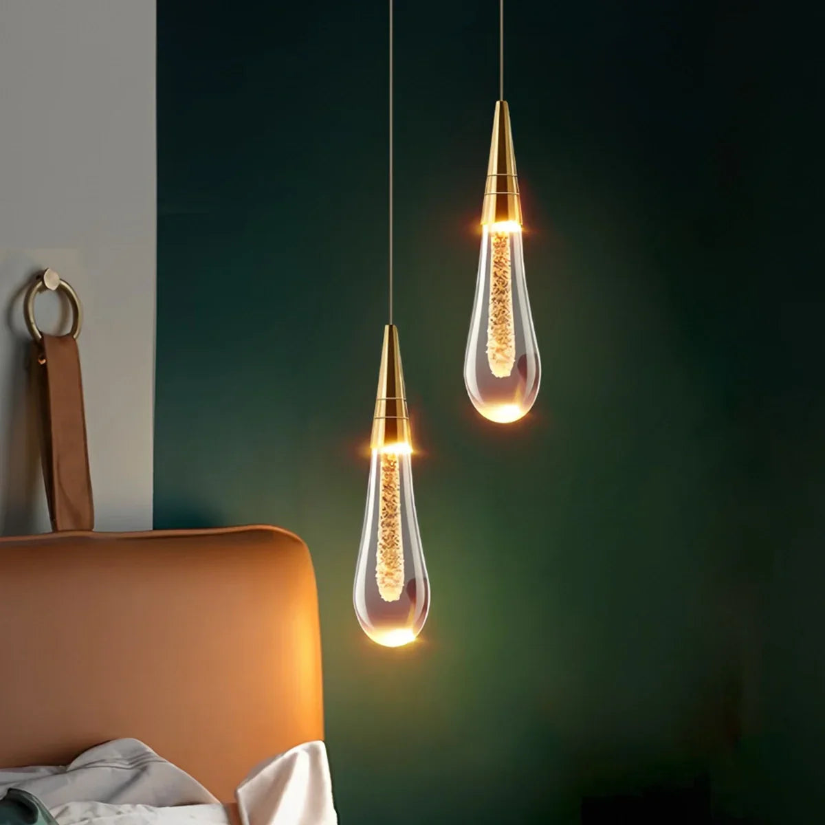 Závěsné svítidlo Drop Crystal Chrome pro ložnici | Lersk