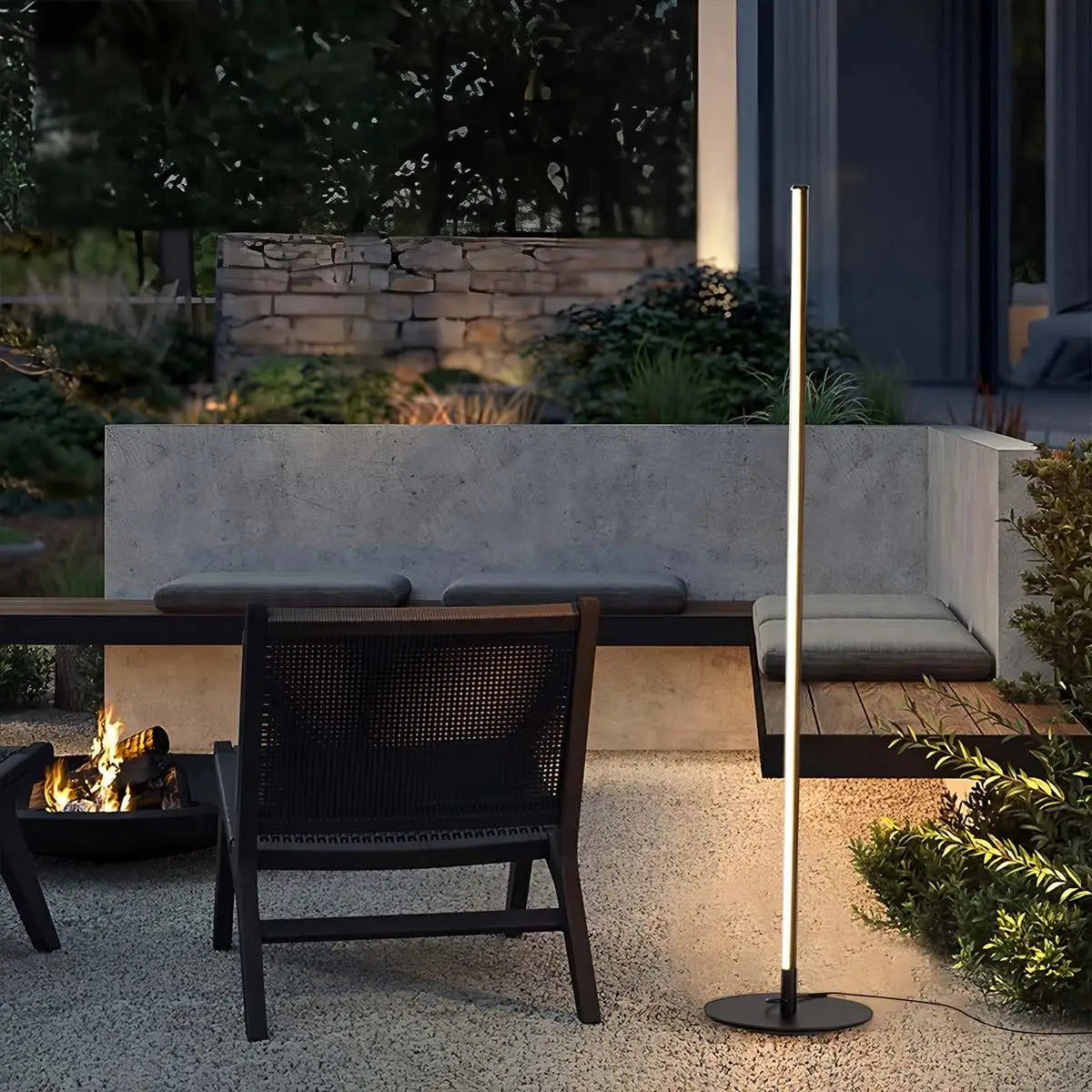 Lámpara de Piso Impermeable para Exterior Lineal | Lersk