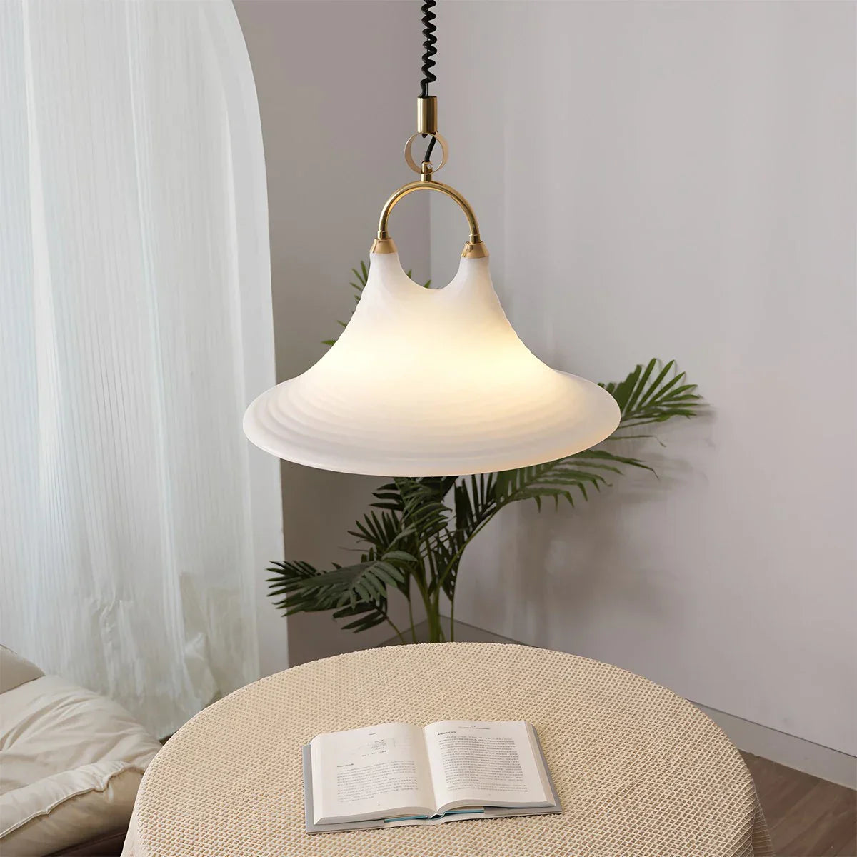 Carlo Trumpet Pendant Lamp for Dining Doom | Lersk