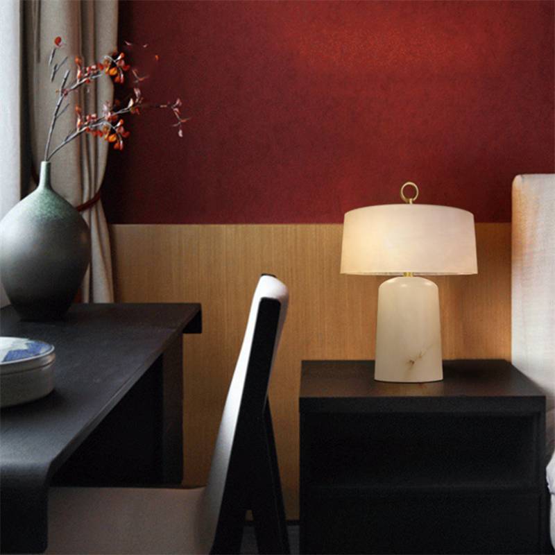 Alabaster Table Lamp For Modern Bedside Lighting In Elegant Interiors | Lersk