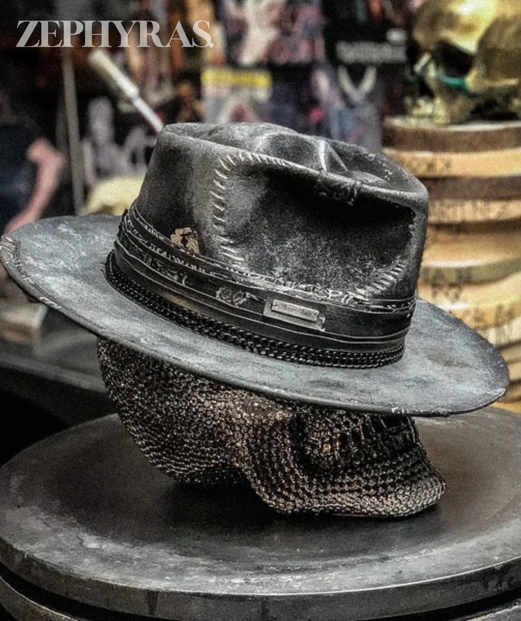 Chapéu Caveira Artesanal Design de Disco Moderno para Fãs de Moda Ousada | Lersk