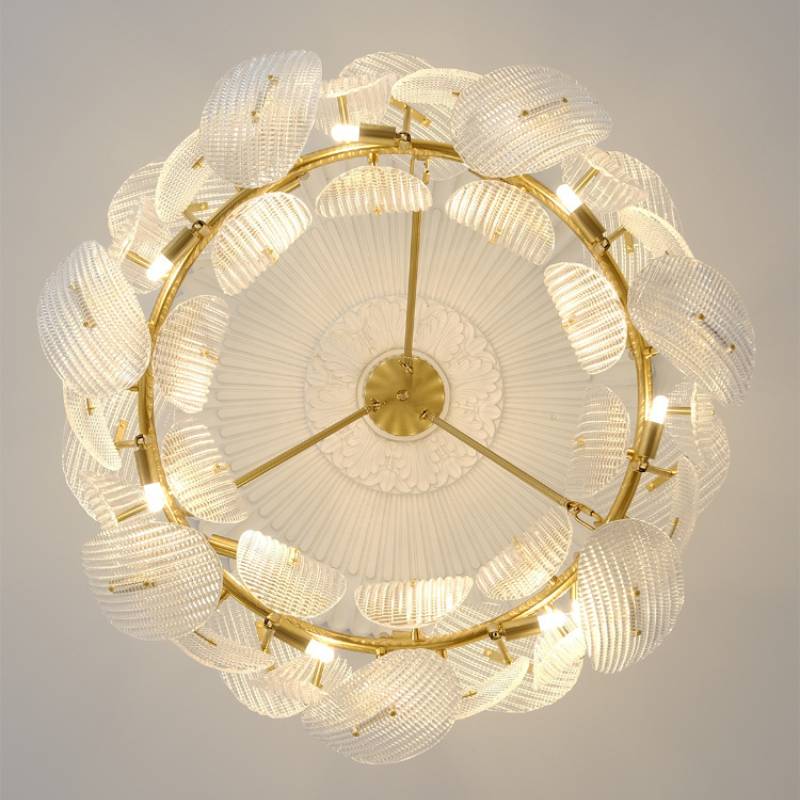 Moderner Glas-Blatt-Kronleuchter mit luxuriösem Gold-Finish | Lersk