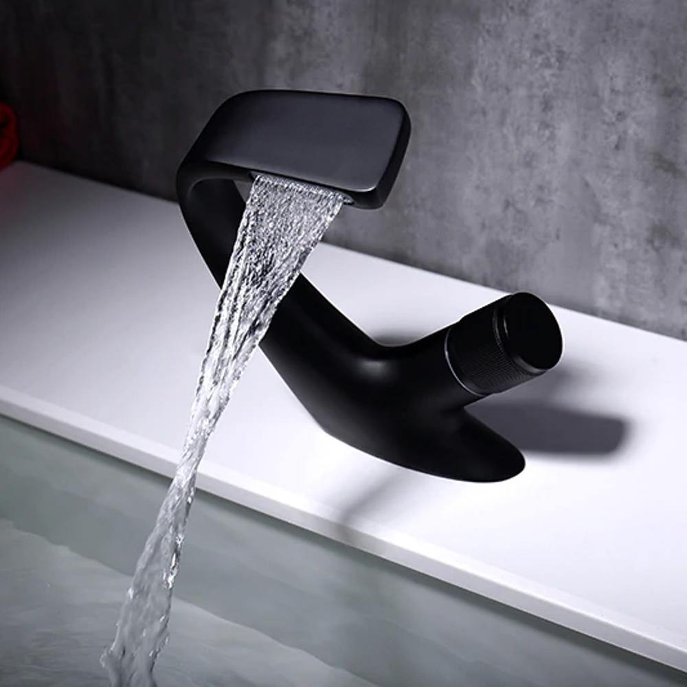 CascadeFlow Modern Waterfall Sink Faucet One-Handle | Lersk