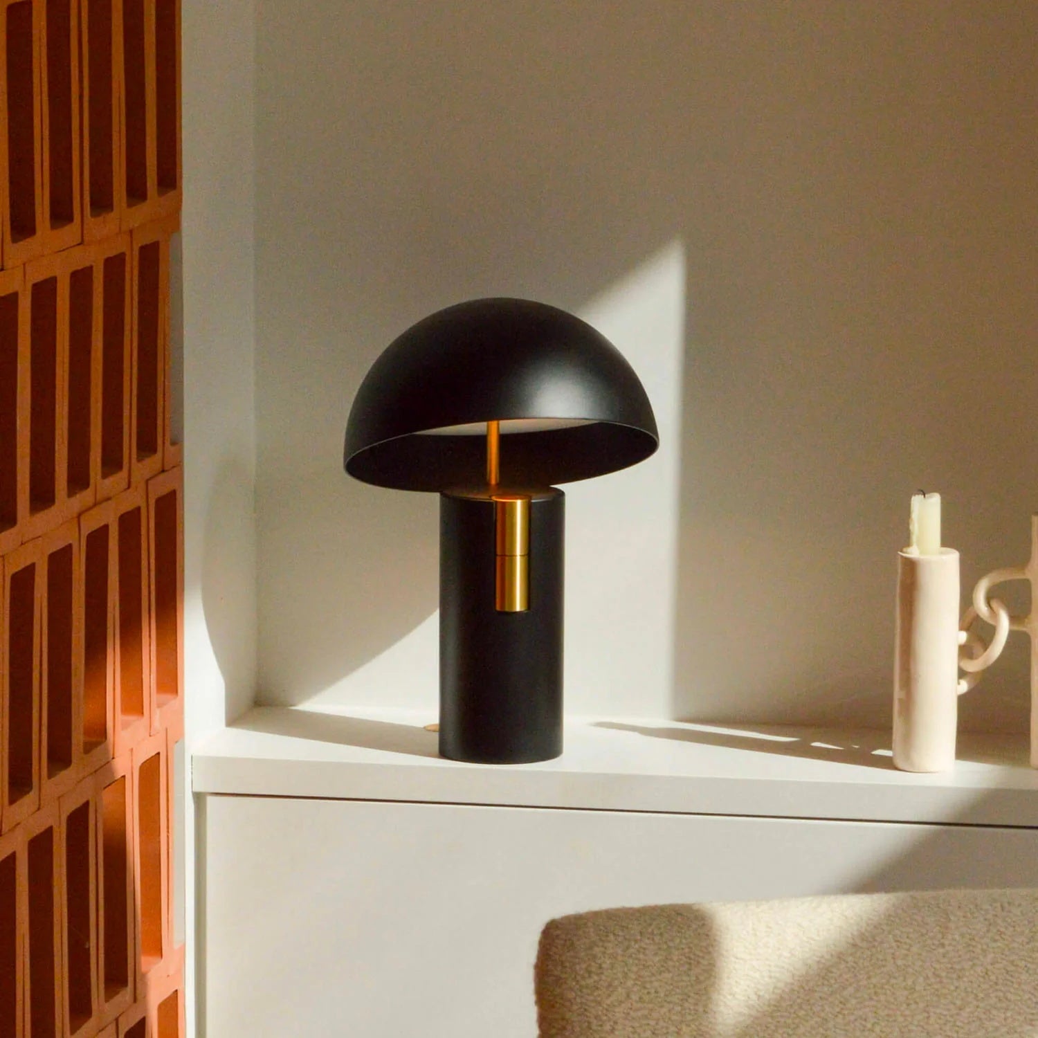 LumaNova Bordlampe til Moderne Stueambiance | Lersk