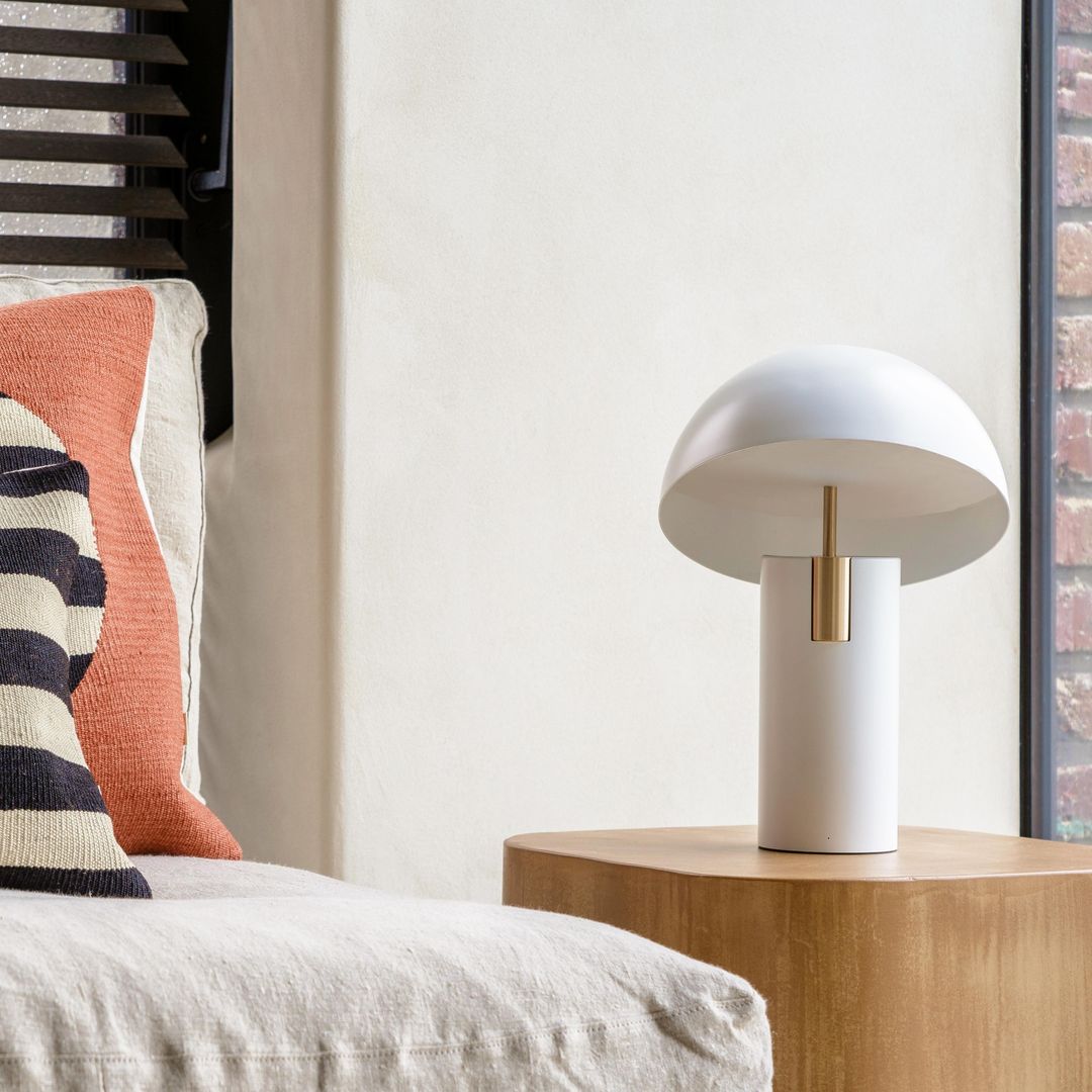 LumaNova Bordlampe til Moderne Stueambiance | Lersk