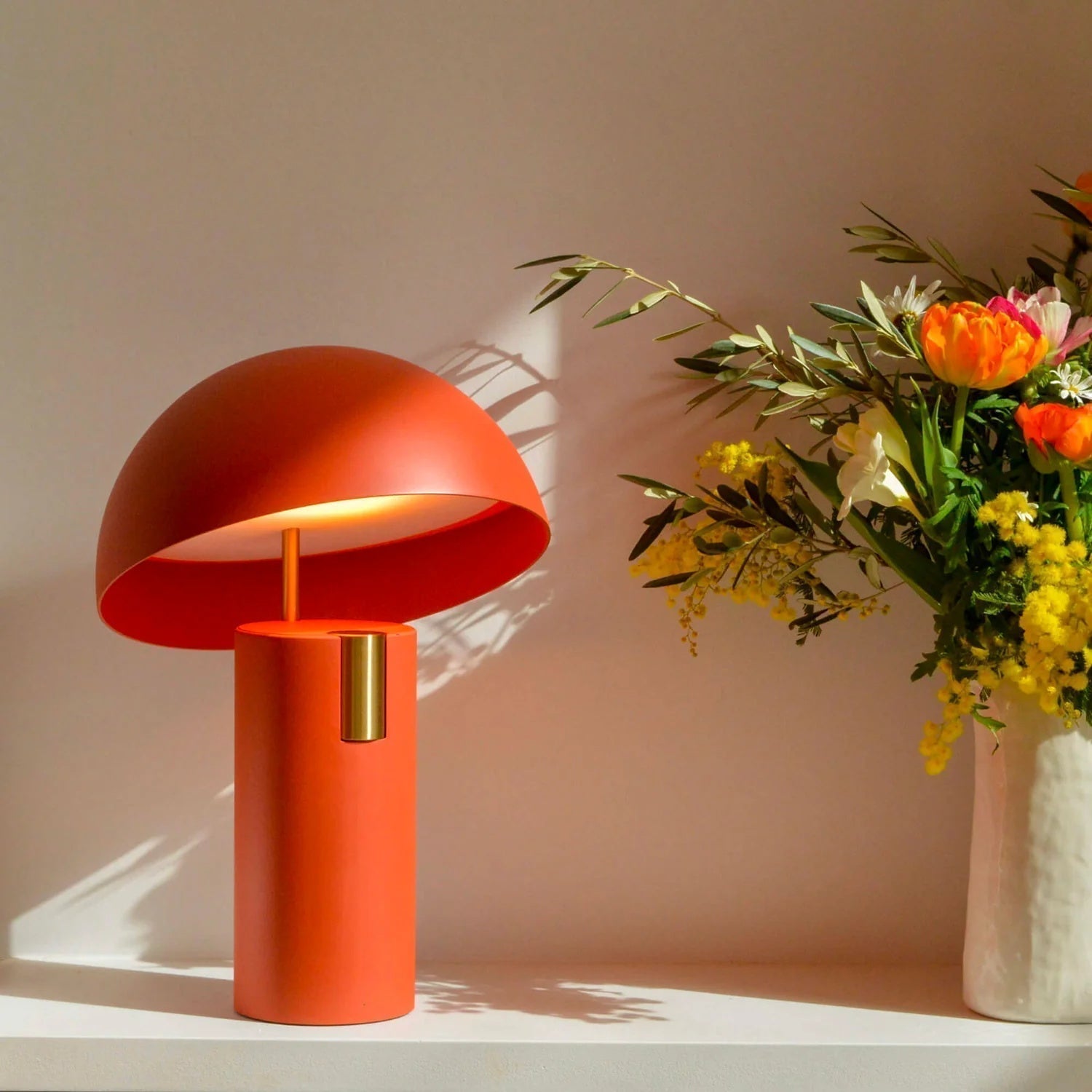 LumaNova Bordlampe til Moderne Stueambiance | Lersk