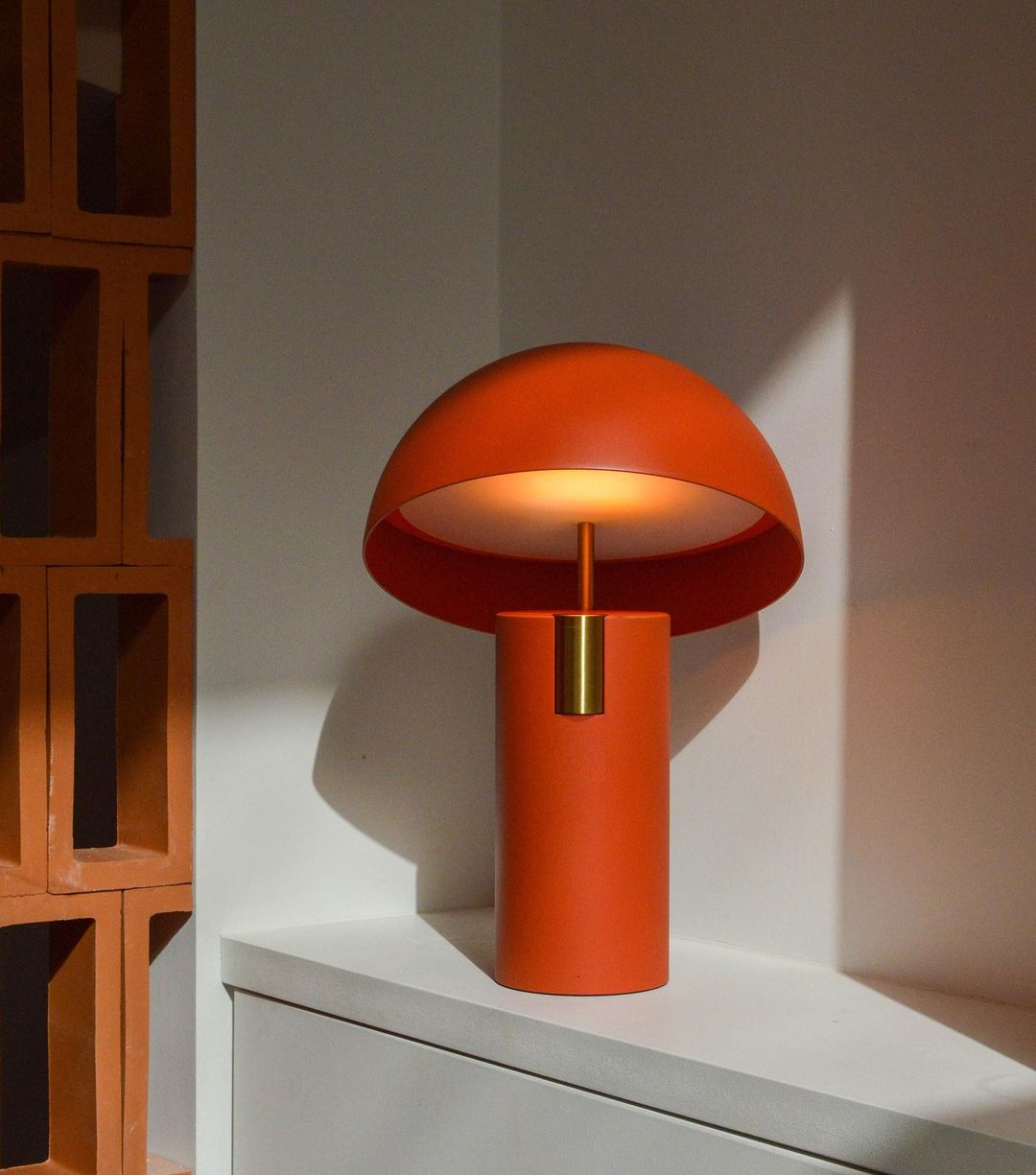 LumaNova Bordlampe til Moderne Stueambiance | Lersk