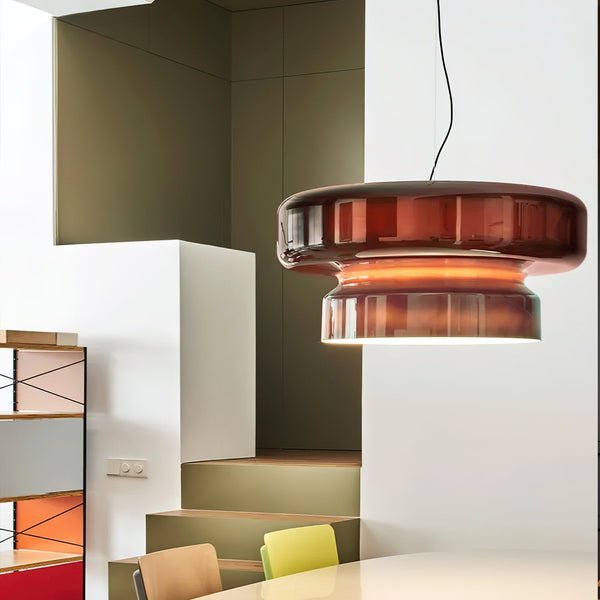 Závěsná lampa Nyara z foukaného skla s designem organické formy | Lersk