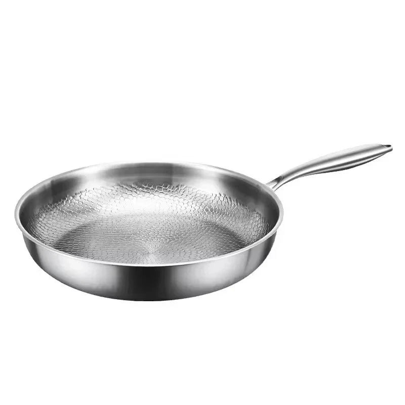 Titanium hamret non-stick stekepanne for induksjonstopp og hverdagsmatlaging | Lersk