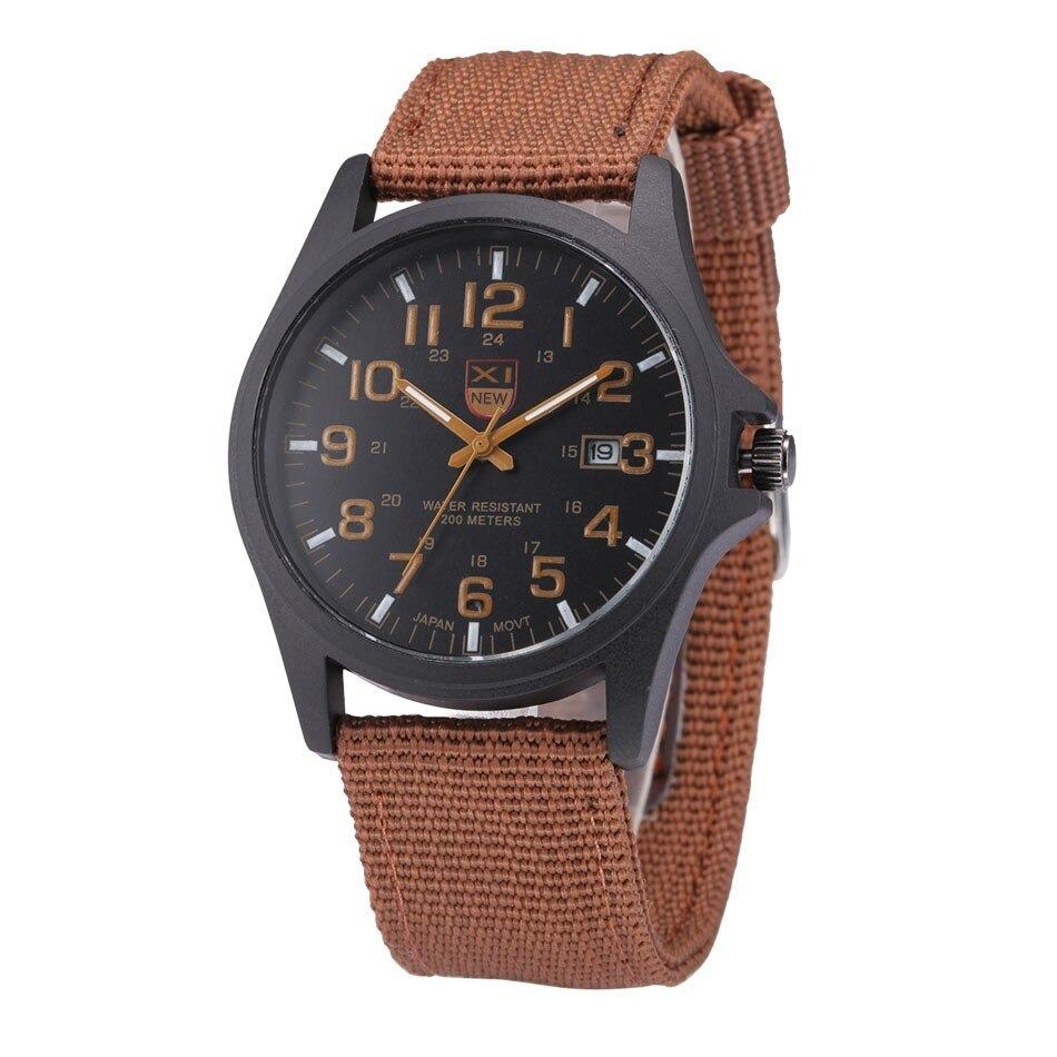 Montre-bracelet tactique lumineuse étanche AstraGuard pour usage extérieur | Lersk