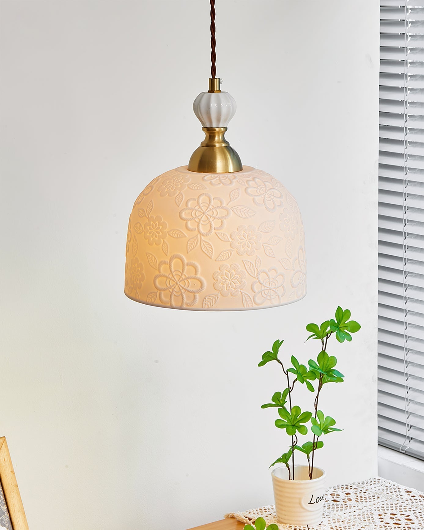 Chrasy Ceramics Pendant Lamp for Dining Area | Lersk