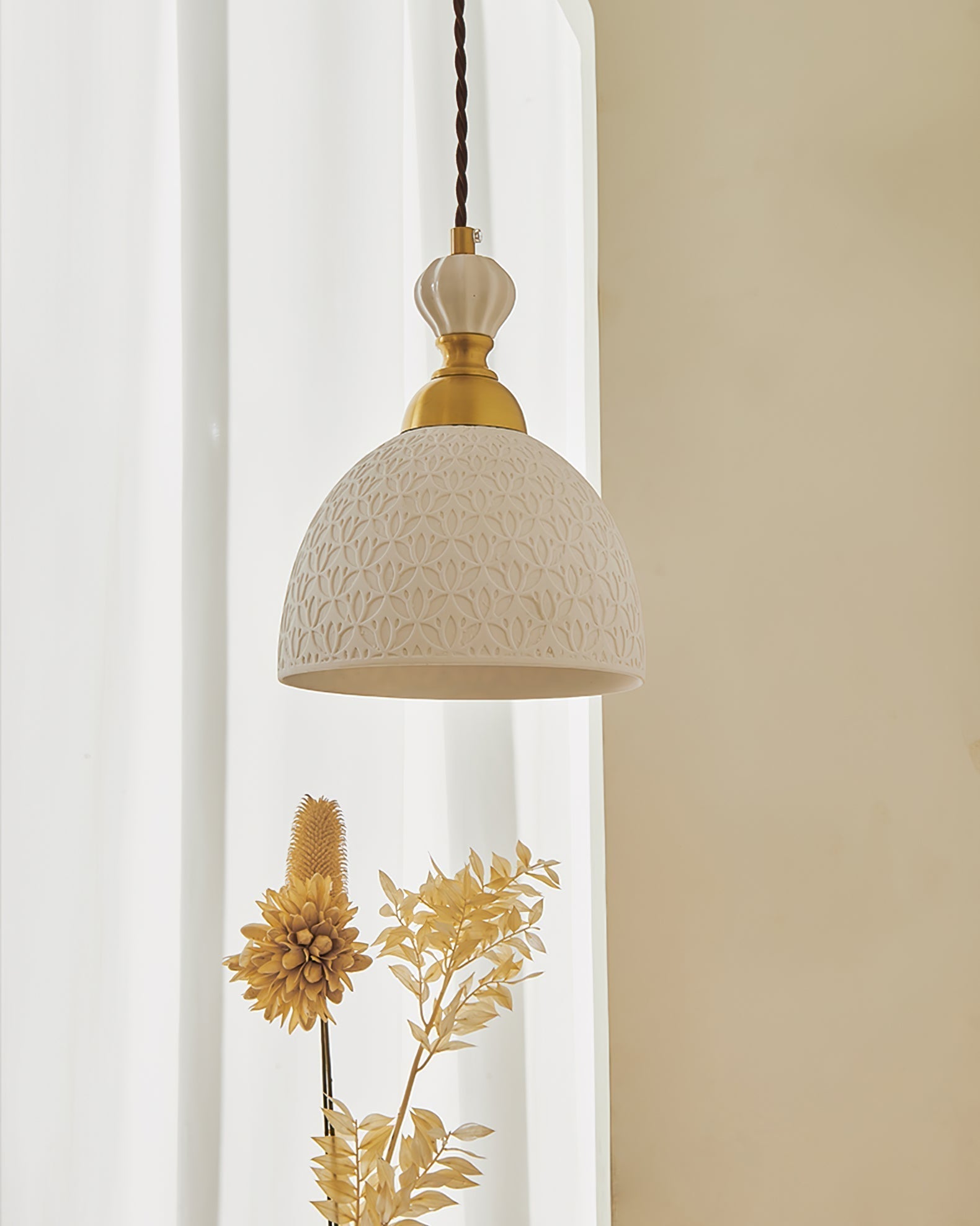 Chrasy Ceramics Pendant Lamp for Dining Area | Lersk