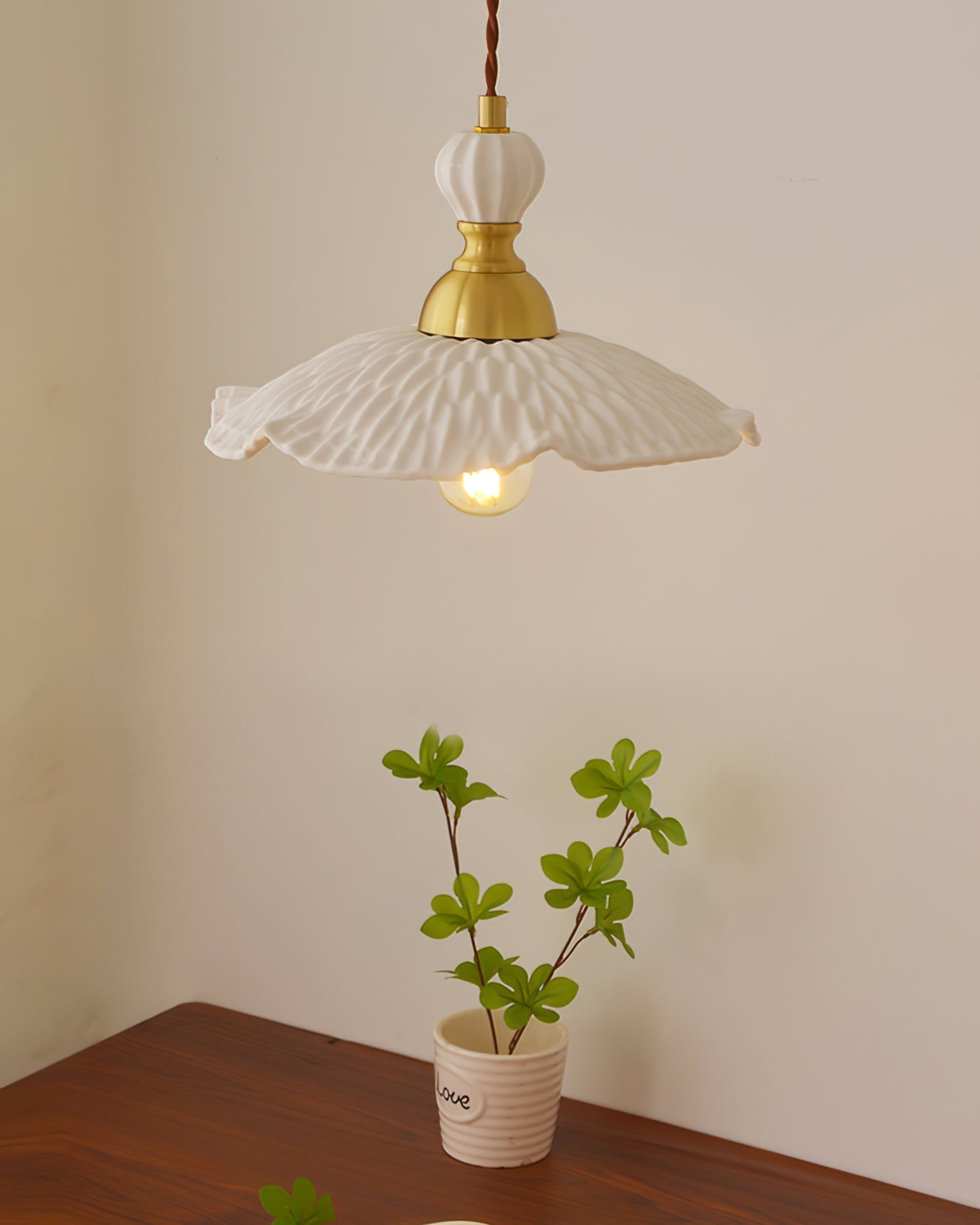 Chrasy Ceramics Pendant Lamp for Dining Area | Lersk