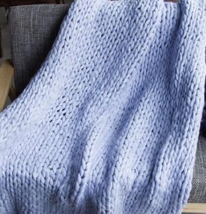 Velora Chunky Knit Throw Blanket Extra Fine Wool Blend | Lersk