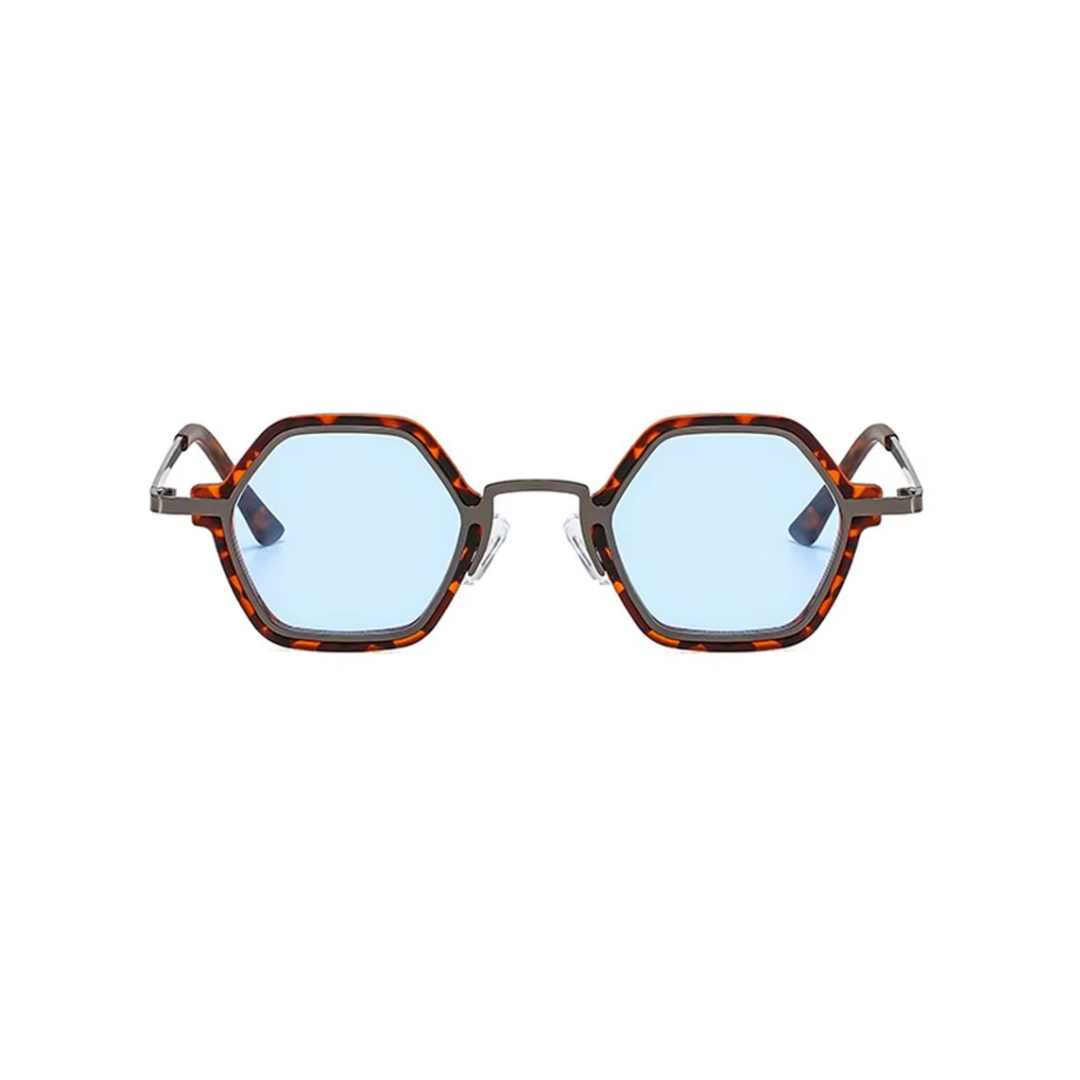 Aurion Prism UV400 Sunglasses Featuring Tinted Lenses | Lersk
