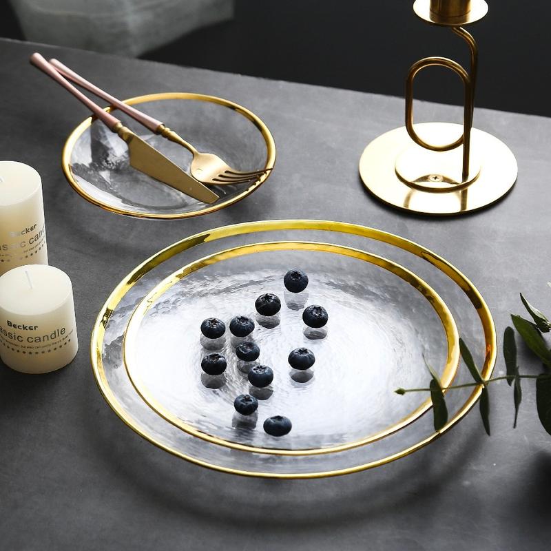 Aurelia Dinnerware Set with Glass Blur Finish Round Plates | Lersk