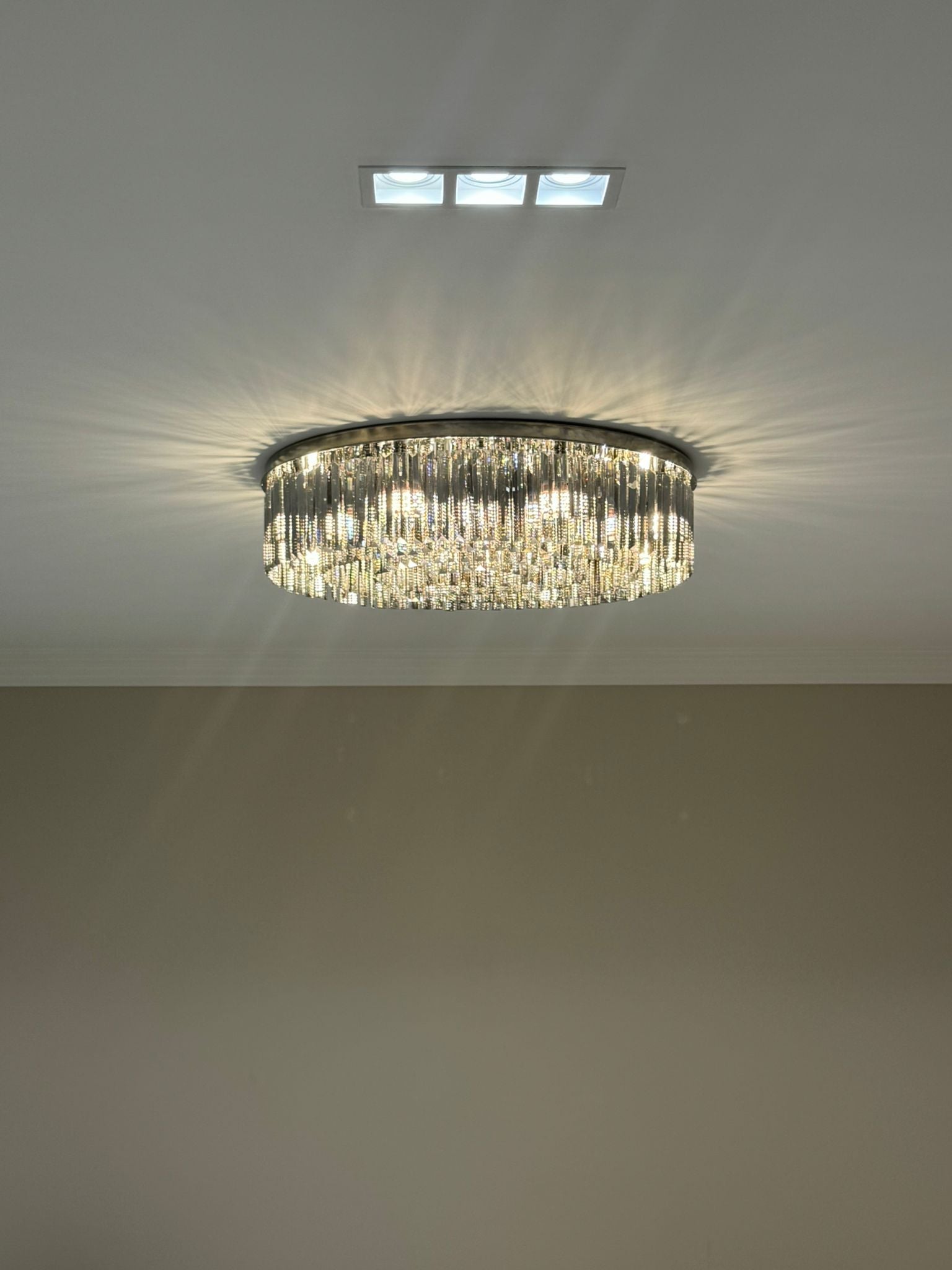 Tavian Chandelier | Lersk