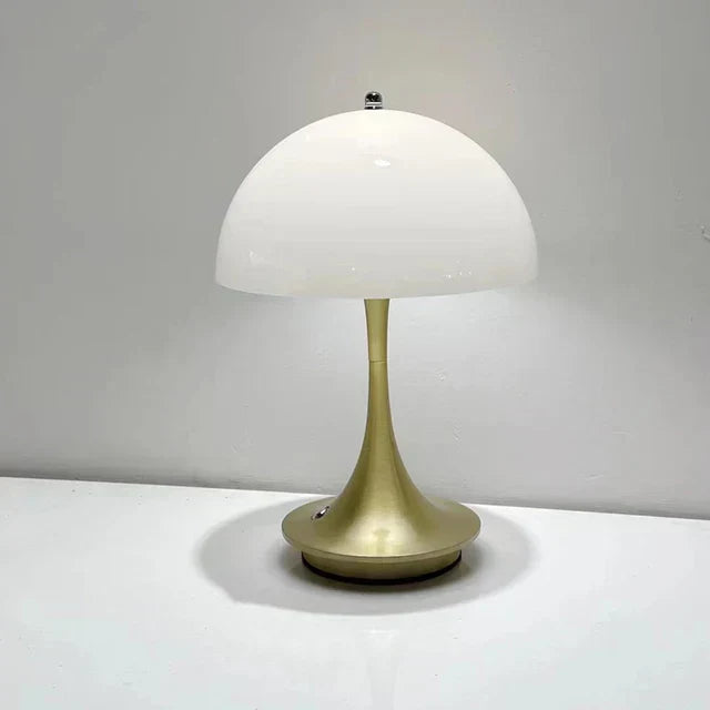 CordFreeShine Cordless Table Lamp For Cozy Spaces Portable | Lersk