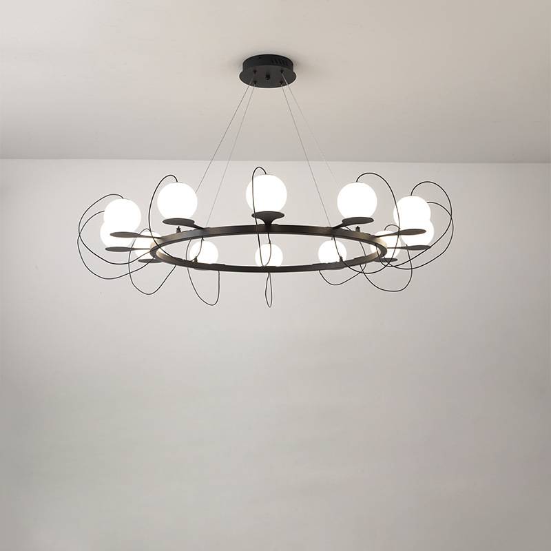 Moderne ringkrone LED loftslampe med globeskærme | Lersk