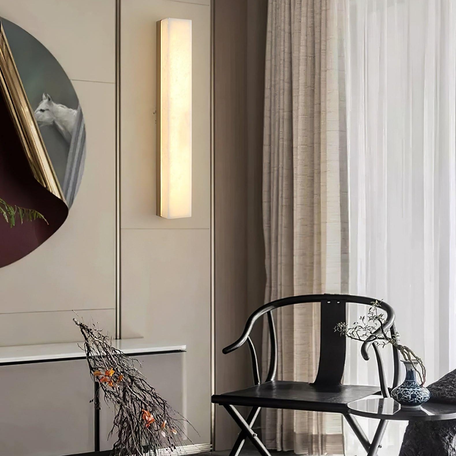 Lyra Brass Alabaster Wall Lamp Modern Vertical for Bedroom | Lersk