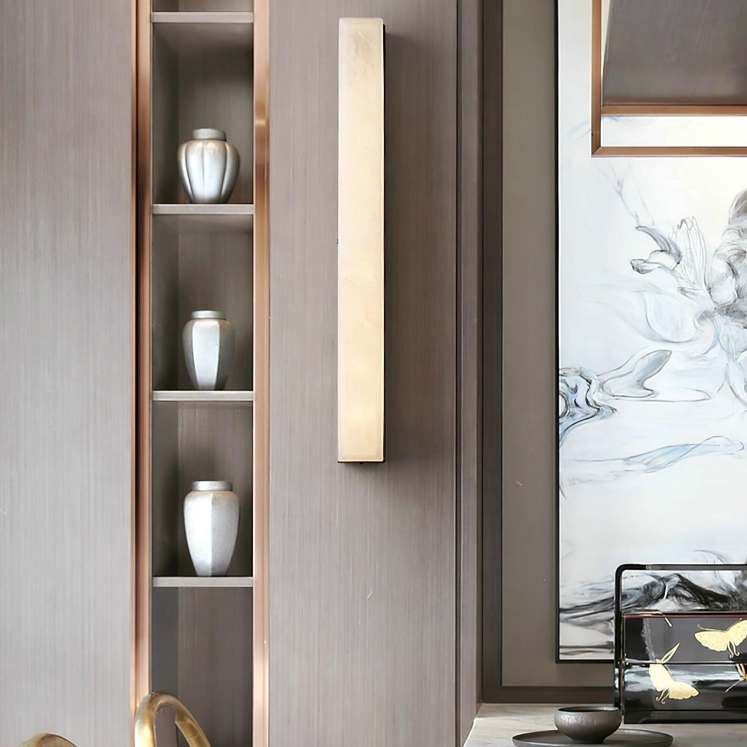 Lyra Brass Alabaster Wall Lamp Modern Vertical for Bedroom | Lersk