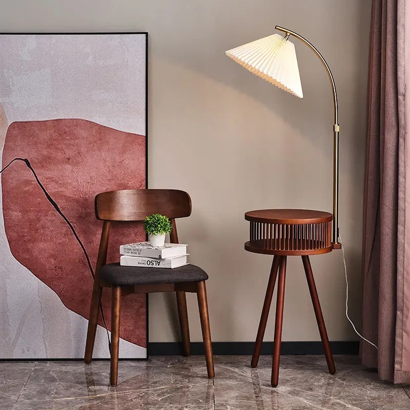 Liora | Floor Lamp in Jasmine Style | Lersk