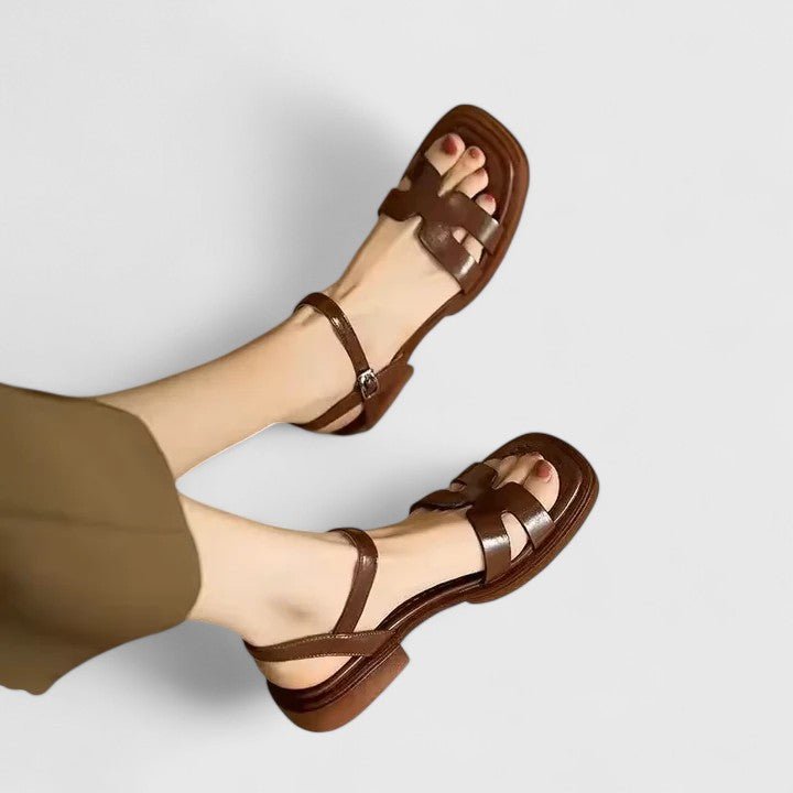 Flat Sandals With Adjustable Ankle Strap For Comfortable Footwear | Lersk