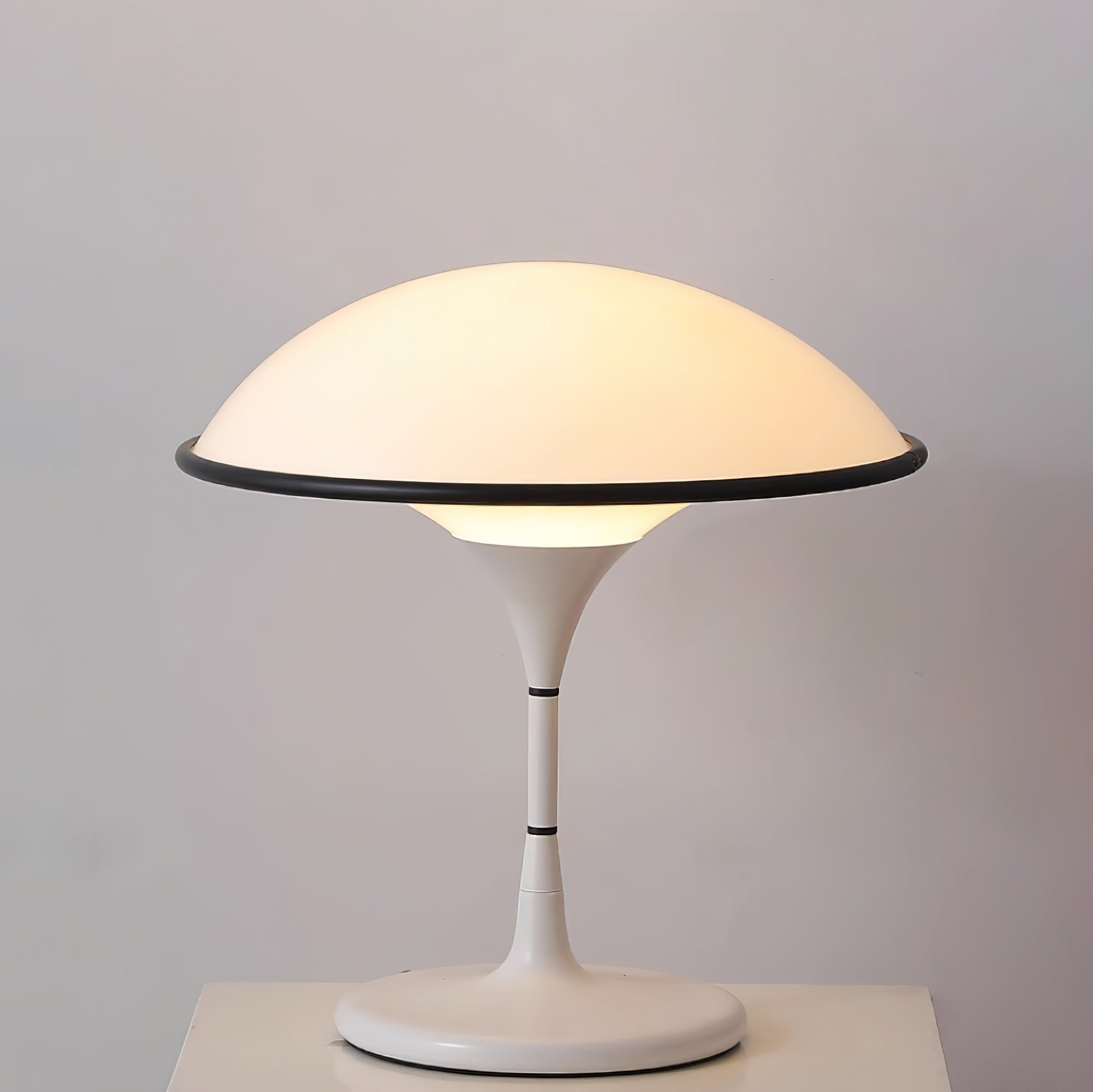 Aurelia Table Lamp by LumaCraft | Elegant, Distinctive | Lersk
