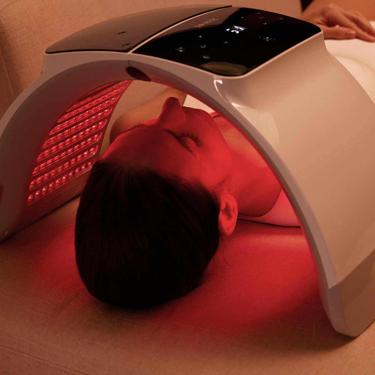 LED Light Therapy Device | 7-Wavelength LED Light Therapy Device for Face & Body