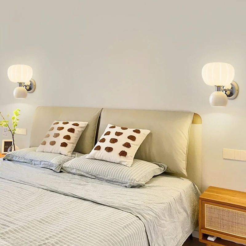 Calmere LED Wall Lamp for a Relaxing Home Ambience | Lersk