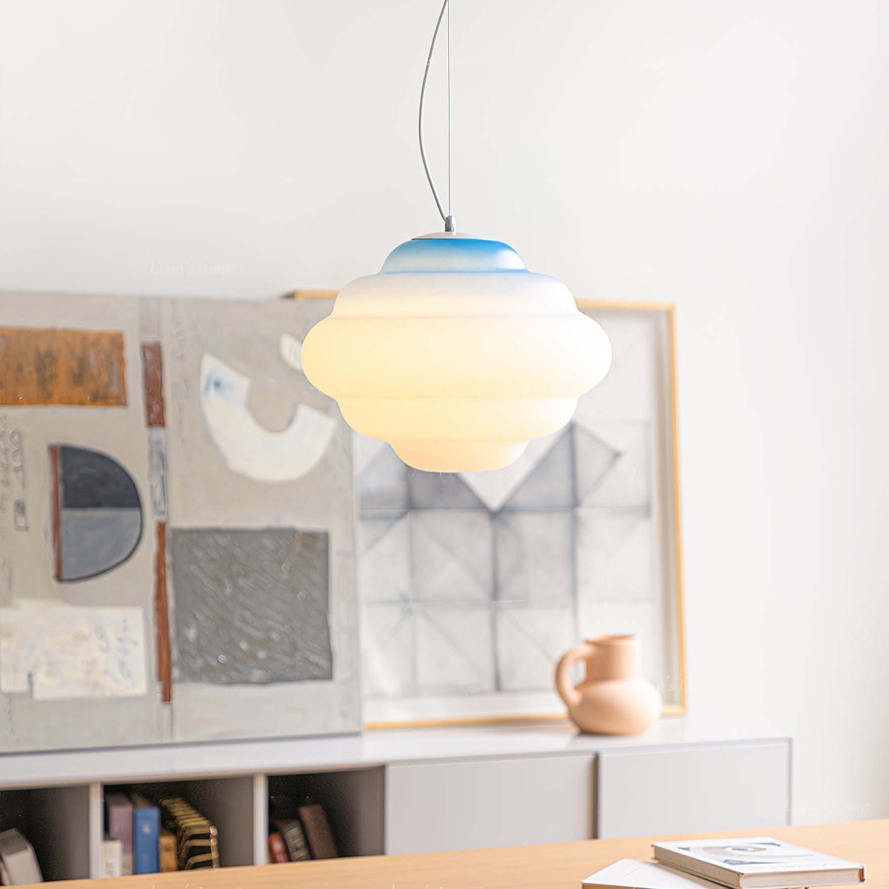 Závěsná lampa AuroraHue Gradient s matným sklem pro atmosféru | Lersk