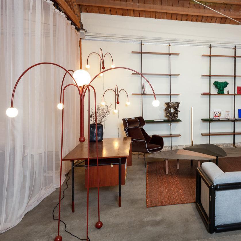 Nova Crest Pendant Light With Dramatic Hanging Design For Dining Rooms Entrances | Lersk