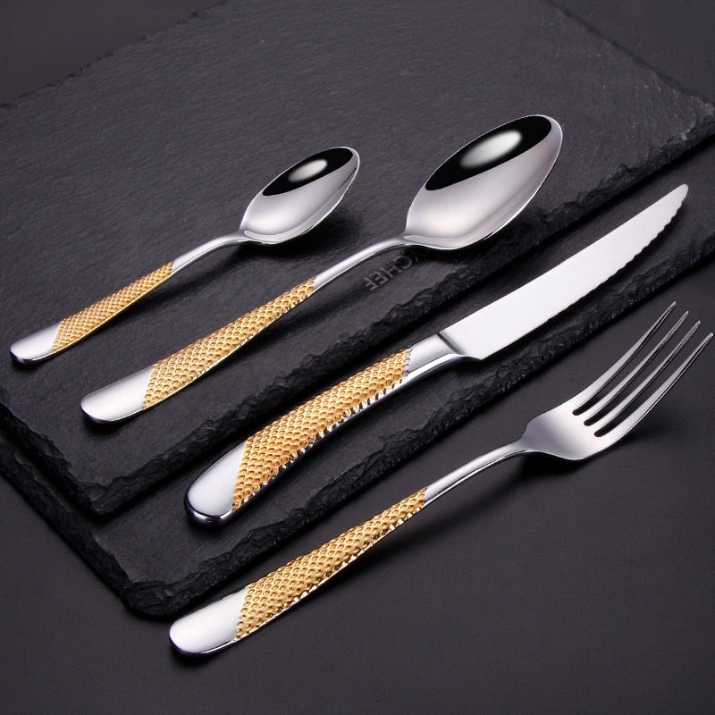 Aster Diagonal Textured Stainless Steel Cutlery Set | Lersk