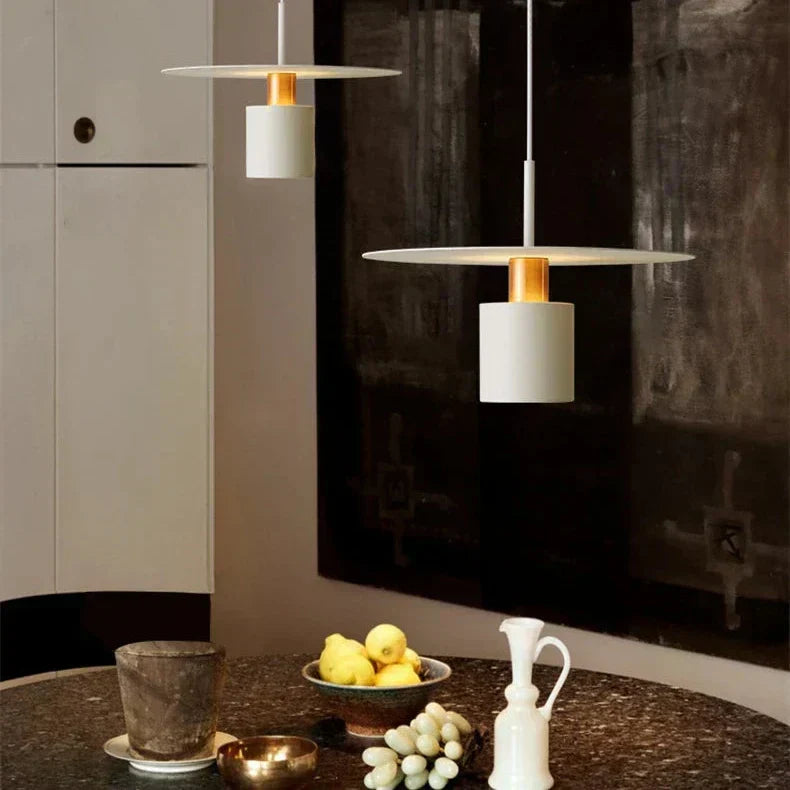 Lampada a sospensione AstraLine con design minimalista elegante | Lersk