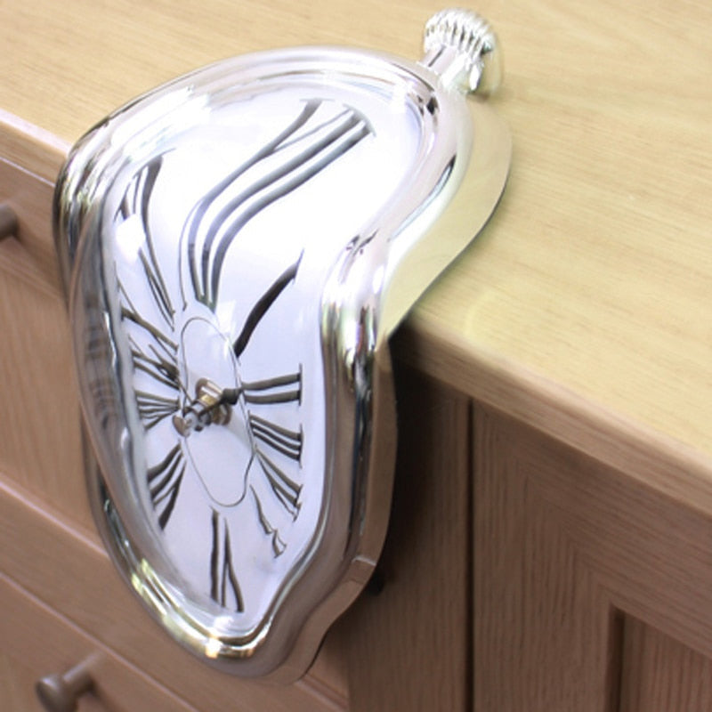 Lunara | Surreal Distorted Melting Clock | Lersk
