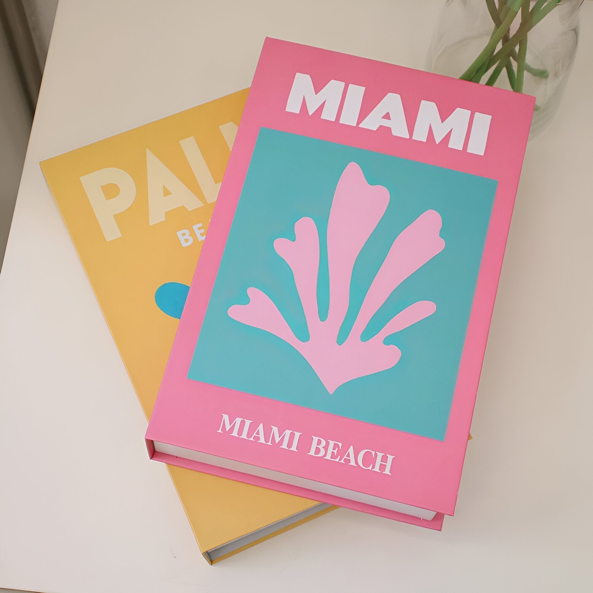Livros Decorativos ChicFaux para Mesas de Centro e Decoração, Livros Elegantes para Exposição em Casa | Lersk