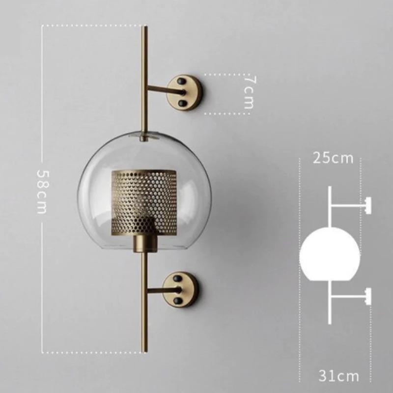 Nástěnná lampa LumaHex Honeycomb Orb s teplým zlatým světlem | Lersk